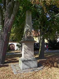 
                        Pomník Františka Palackého - Třebíč (pomník)