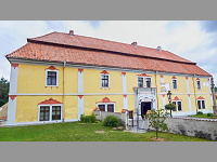 Arcidkanstv - Nepomuk (budova) - 