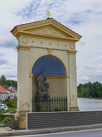 Vklenkov kaple - Nepomuk (kaple) - 