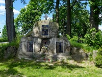 
                        Pomník Obětem 1 světové války - Hybrálec (pomník) 