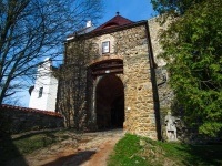 Hrad a zmek - Klenov (zcenina hradu) - 