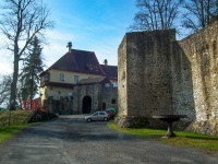 foto Hrad a zmek - Klenov (zcenina hradu)