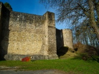 foto Hrad a zmek - Klenov (zcenina hradu)