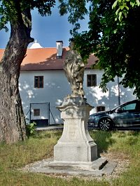 Socha sv. Vincence Ferrerského - Hrádek (socha)
