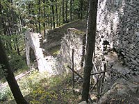 Nov Hrad (zcenina hradu) - Tet brna