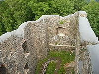 
                        Kamenice (zcenina hradu)