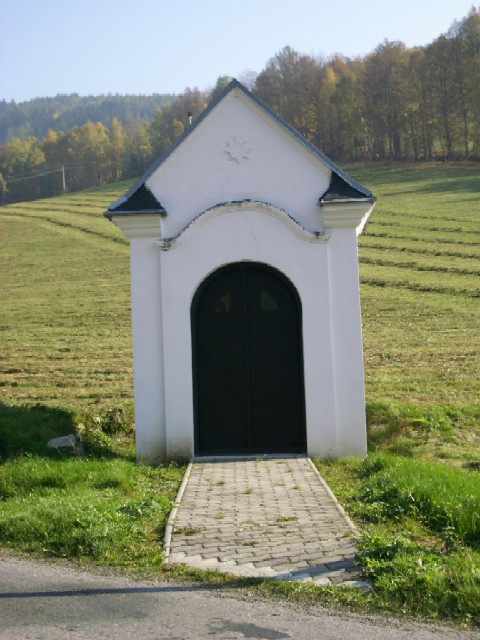 Kaple - Vernovice (kaplika) - 