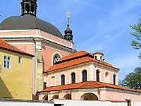 foto Kostel Panny Marie a sv. Karla Velikho na Karlov - Praha 2 (kostel)