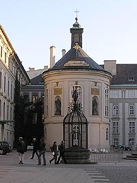 Kostel Svatho Ke - Praha 1 (kostel) - 