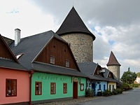 Polika (msto) - Polika hradby 2
