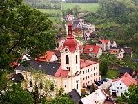 
                        Kostel sv. Jana Nepomuckho - tramberk (kostel)