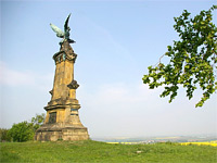 Památník Bitvy u Kolína - Křečhoř (památník)