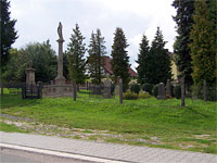 Vojenský hřbitov - Máslojedy (vojenský hřbitov)