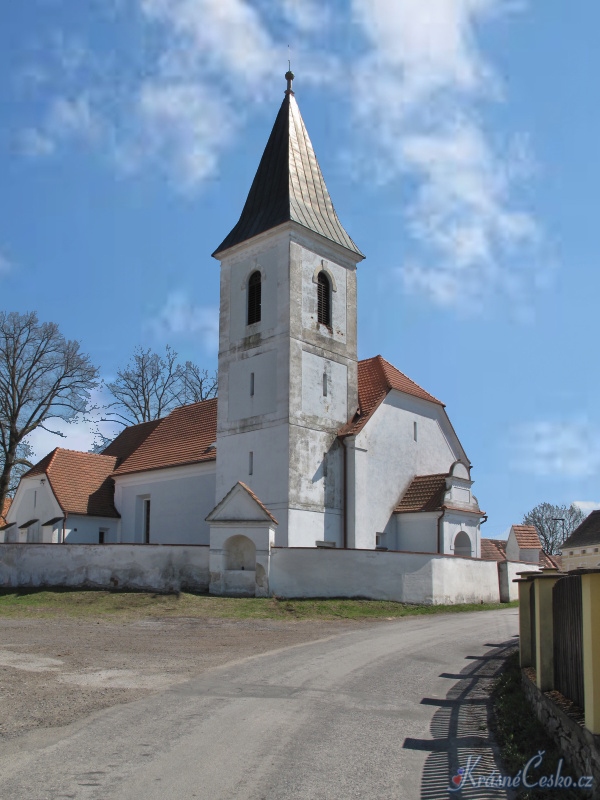 foto Kostel Nanebevzet Panny Marie - Modr Hrka (kostel)