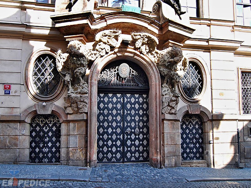 foto Thun-Hohentejnsk palc - Praha 1 (historick budova) 