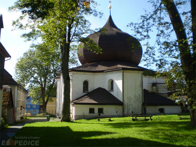 foto Kostel Panny Marie Pomocn - elezn Ruda (kostel)