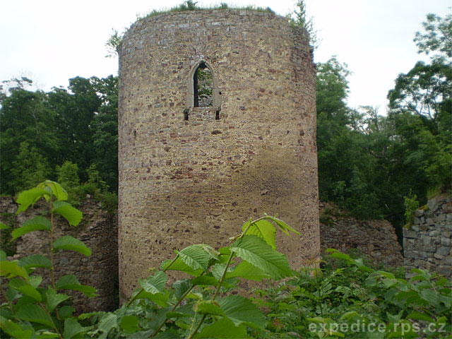 foto Valdek (zcenina hradu)