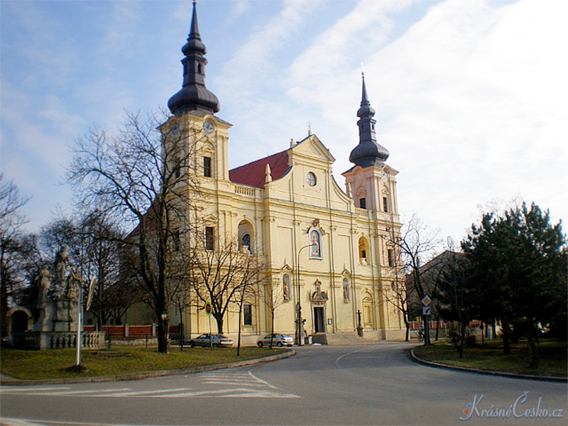 foto kostel Zvstovn Panny Marie - Tuany (kostel)