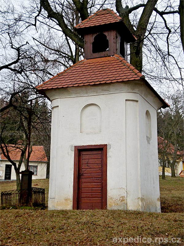 foto Kaple sv.Kateiny - Karoln (kaplika)