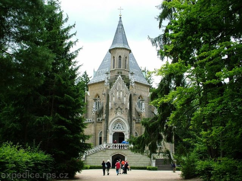 foto Schwarzenbersk hrobka - Tebo (hrobka)