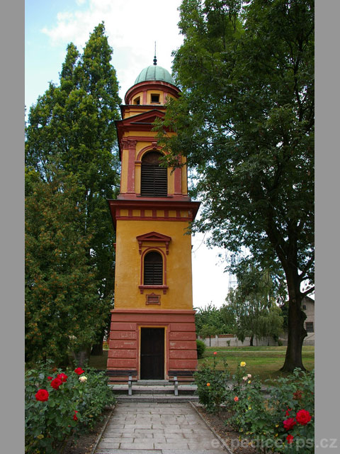 foto Kaplika a zvonice - Bobnice (kaplika)