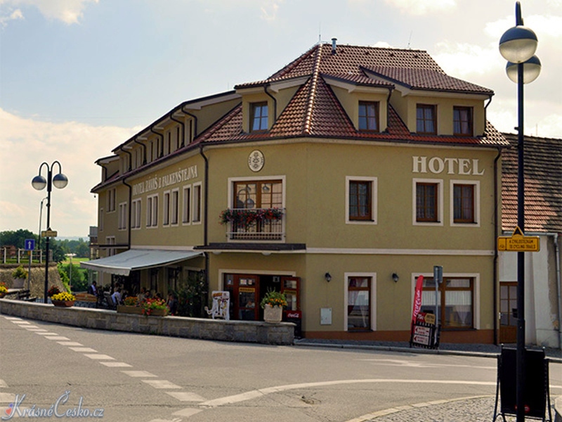 foto Hotel Zvi z Falkentejna**** - Hlubok nad Vltavou (hotel, restaurace)