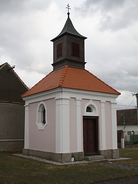 foto Kaplička - Milínov (kaple)