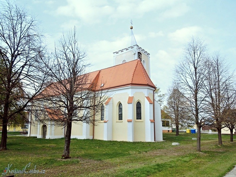 foto Kostel sv. Markty - Chvalovice (kostel)