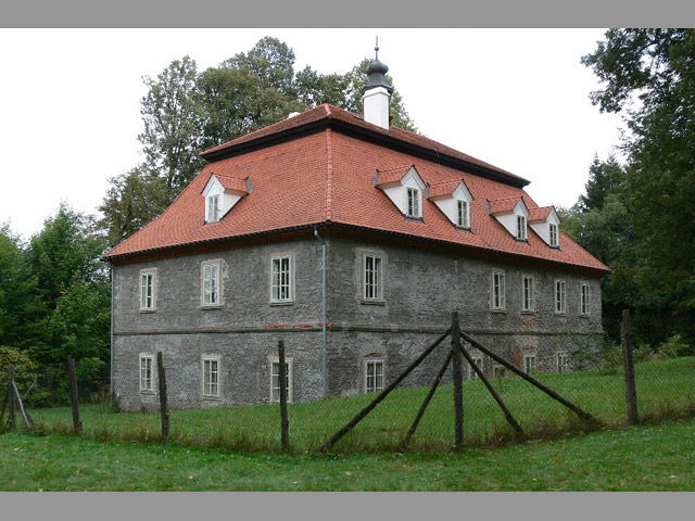 foto Zmek Tereznov - Albe (zmek)