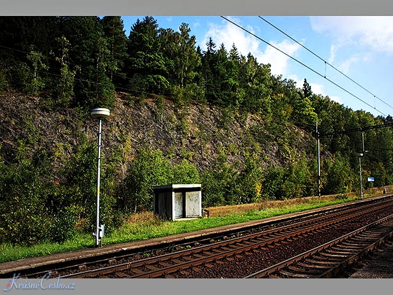 foto Ronov nad Szavou  (eleznin stanice)