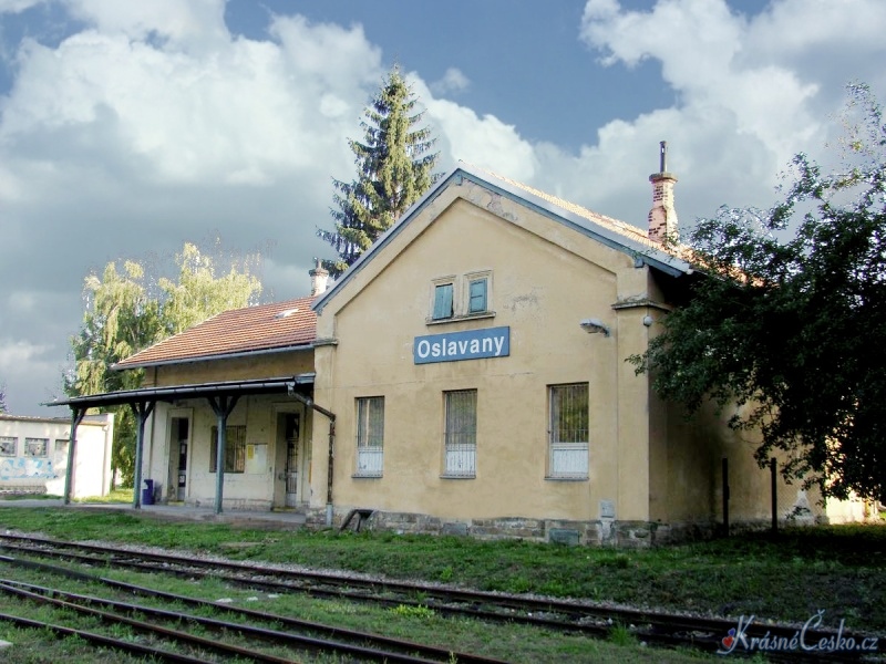 foto Oslavany (eleznin stanice)