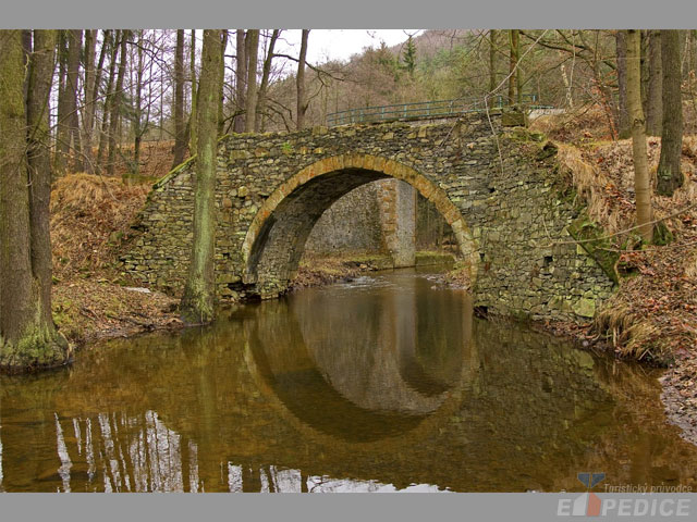 foto Akvadukt u esk Kamenice (akvadukt)