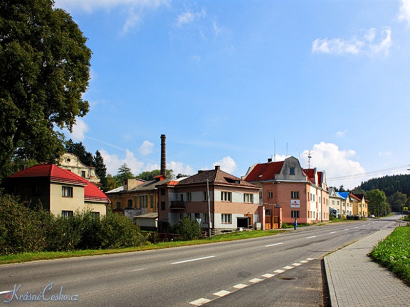 foto Ronov nad Szavou (st obce) 