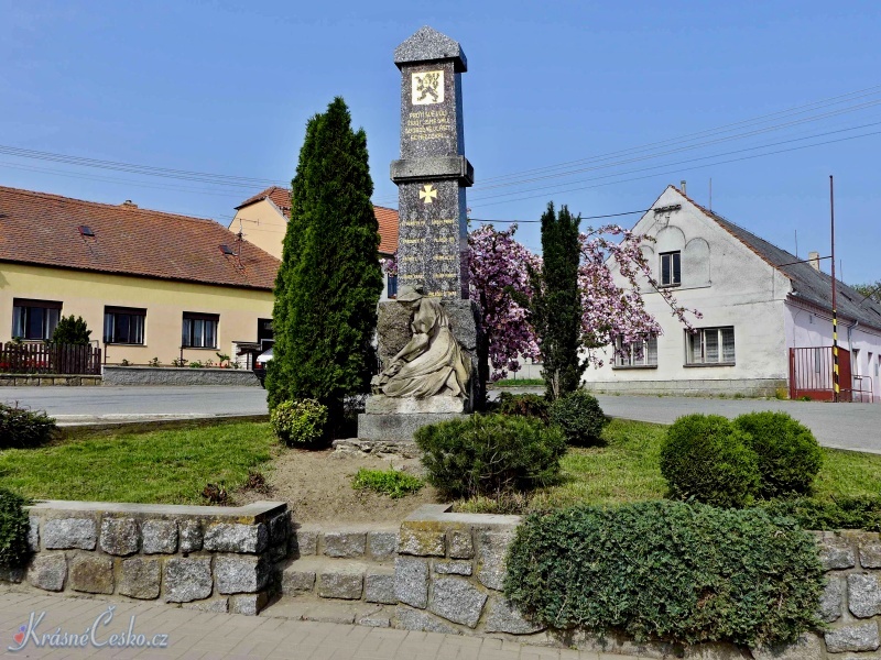 foto Pomnk Obtem 1. svtov vlky - Koichovice (pomnk)