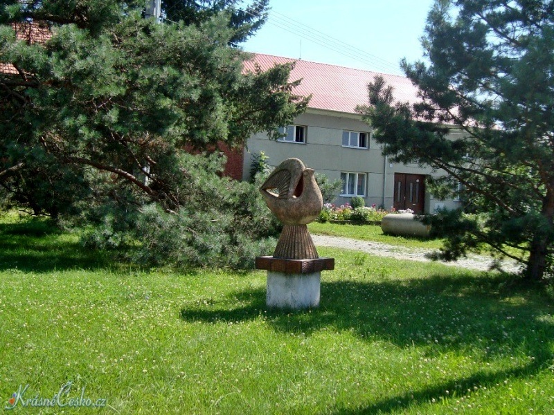 foto Holubice Mru - Blkovice - Laany (socha)