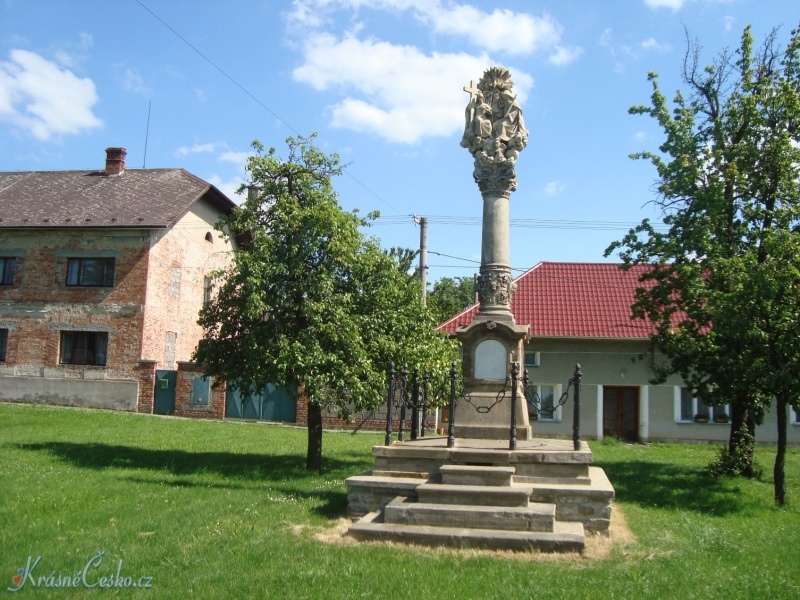 foto Sloup Nejsvtj Trojice - Tov (souso)