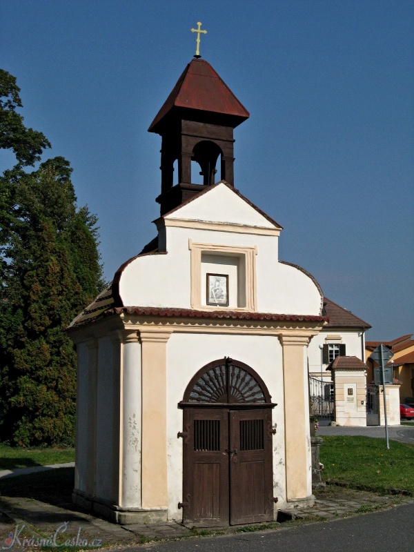 foto Kaple sv. Jana Nepomuckho - Osek (kaple)