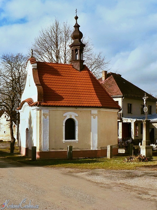 foto Kaple sv.Jana Nepomuckho - Hlupn (kaple)