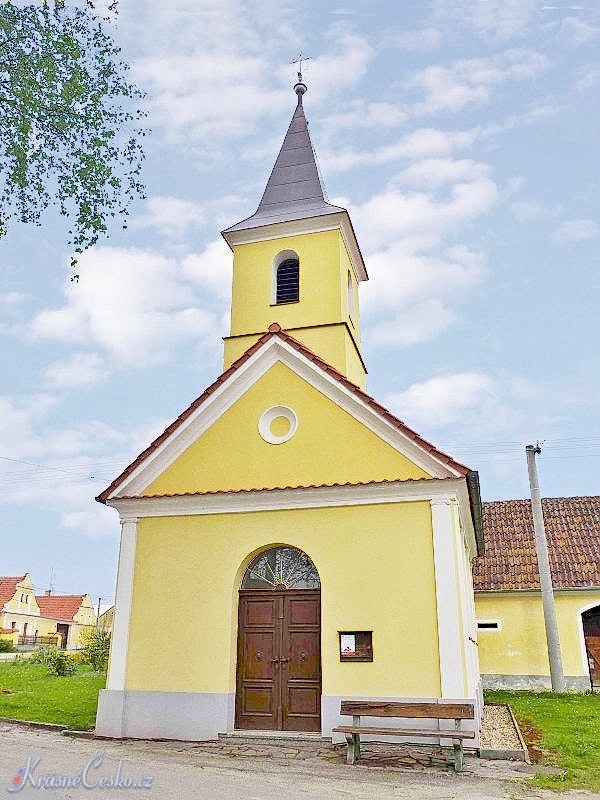 foto Kaple sv. Jana Nepomuckho - Hodonice (kaple)