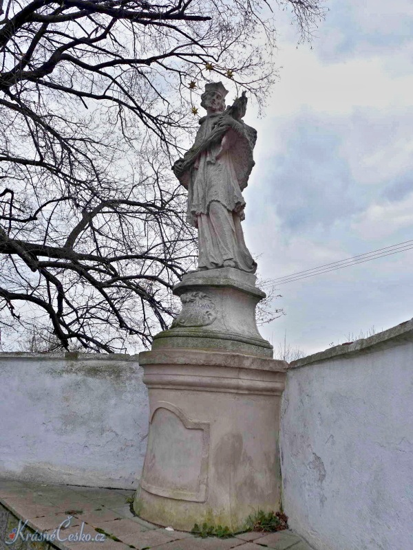 foto Socha sv. Jana Nepomuckho - Bohutice (socha)