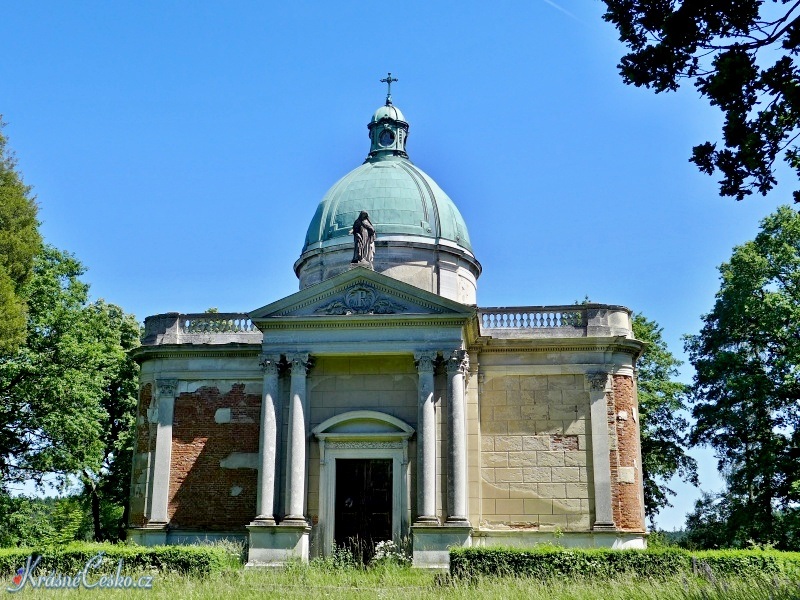 foto Mausoleum Pallavicini - Jemnice (hrobka)