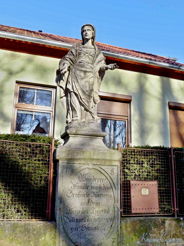 foto Socha Panny Marie Karlovsk - Jemnice (socha)
