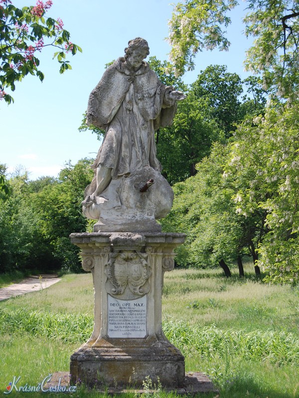 foto Socha sv. Jana Nepomuckho - Jaroslavice (socha)