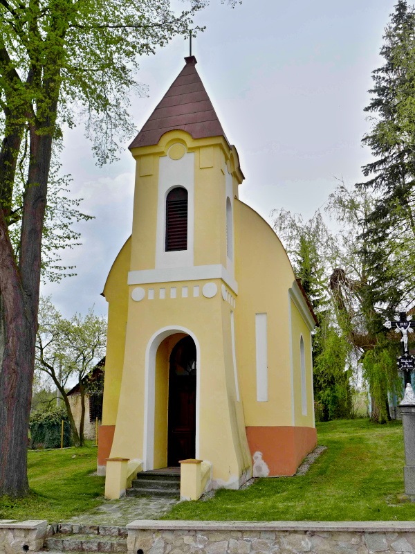 foto Kaple Neposkvrnnho Poet Panny Marie - Titim (kaple)
