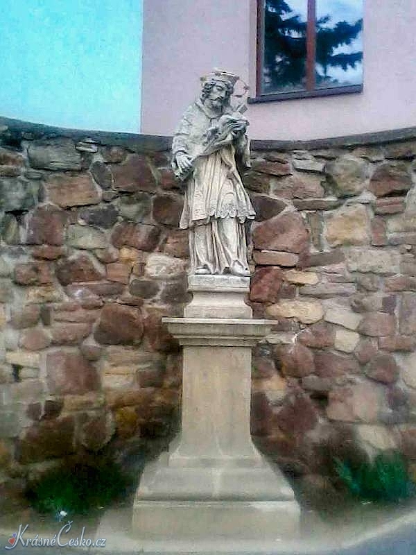 foto Socha sv. Jana Nepomuckho - Ivanice (socha)