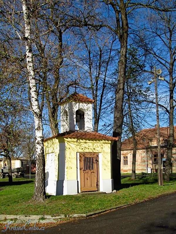 foto Kaple sv. Jana Nepomuckho - ejkovice (kaple)