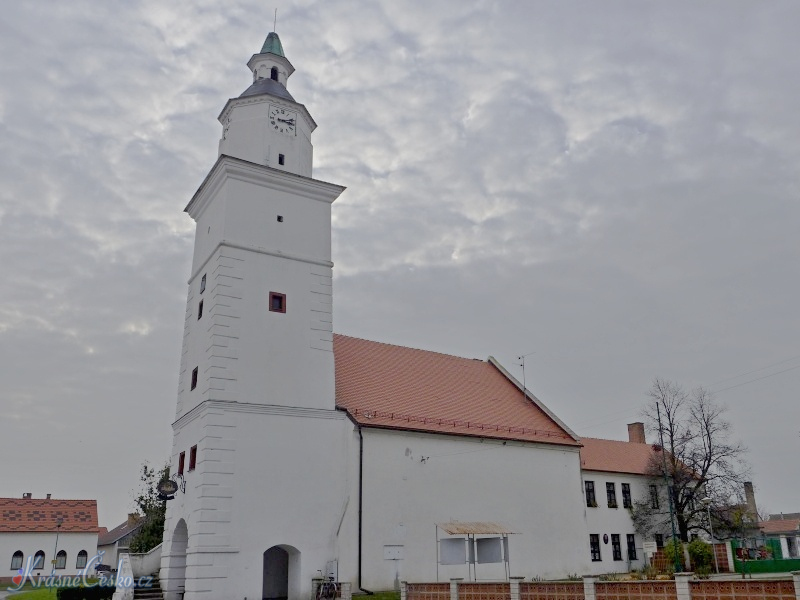 foto Radnice . Olbramovice (budova)